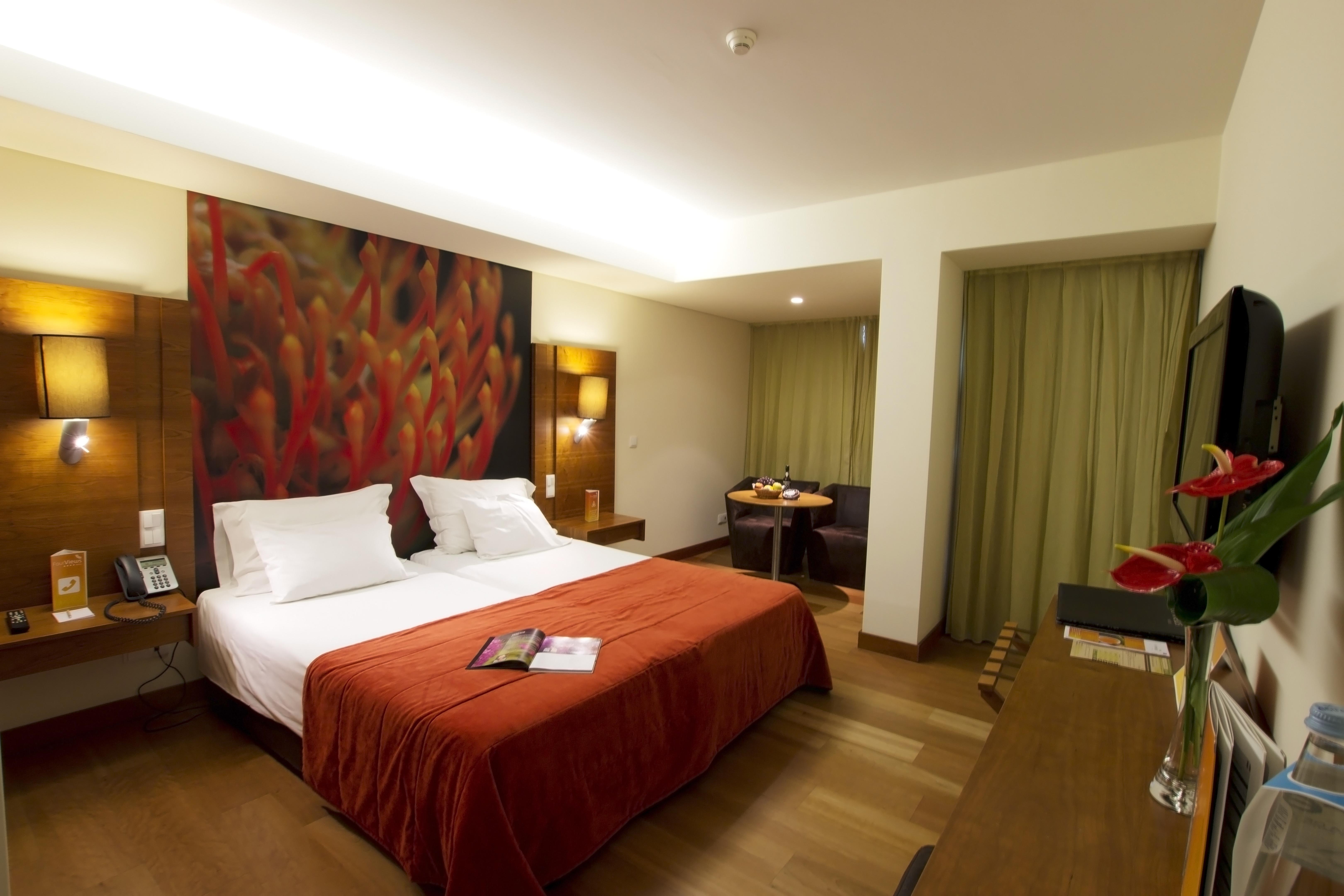 The Views Baia - Adults Only Hotel Funchal  Exterior photo
